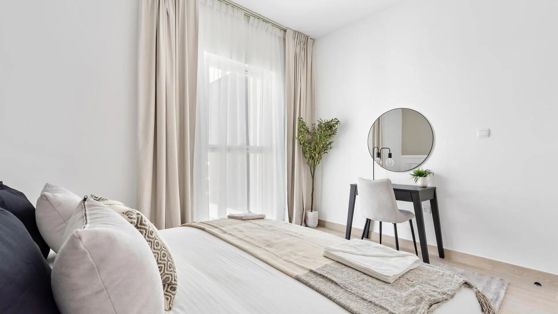Daire Silkhaus Luxury 1Bdr With Easy Access To The Canal Abu Dabi